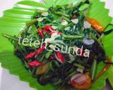 Foto langkah ke 5 dari resep Tumis kangkung sederhana.