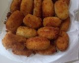 Foto langkah ke 4 dari resep Kroket Kentang Keju.