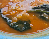 Foto del paso 7 de la receta: Judías blancas cocidas con langostinos y espinacas