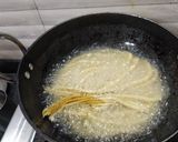 कुरकुरीत शेव (shev recipe in marathi) रेसिपी स्टेप 3 फोटो 