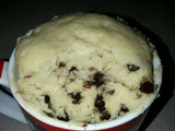 Mug Cake de vainilla con chips de chocolate