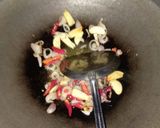 Foto langkah ke 3 dari resep Kikil pedas manis.