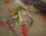 Foto langkah ke 2 dari resep Tumis Patin Tempoyak.
