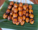 Foto langkah ke 7 dari resep Sate Telur Puyuh Bumbu Kecap Meresap ala Jogja.