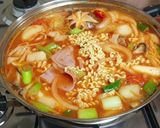 รูปขั้นตอนการทำที่ 3 ของ บูเดจิเก /พูเตจิเกะ สูตรเกาหลีแท้ 부대찌개