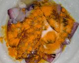 Gambar langkah 1 resipi Sotong Goreng Kunyit.
