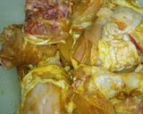 A picture of step 1 of Chicken curry.