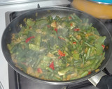Foto del paso 4 de la receta: Judías verdes y habichuelillas encebolladas