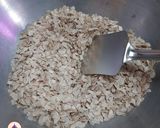 A picture of step 1 of Roasted Red Poha Chiwda.