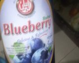 A picture of step 3 of Blue berry drink.