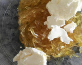 Foto del paso 1 de la receta: Empanadillas de cebolla caramelizada y queso crema