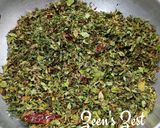 A picture of step 2 of Drumstick Leaves Podi/Munagaku Podi.