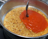 Foto del paso 5 de la receta: Solomillo de cerdo en salsa (rica y fácil)