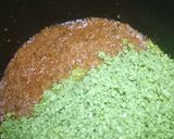 A picture of step 3 of Potatoes in Peas Gravy.