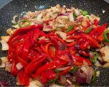 Foto del paso 3 de la receta: Shakshuka de pimientos asados