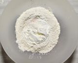 Foto del paso 1 de la receta: ✨💖Galletitas de queso de mi abuela💖✨Se desarman en el paladar, doradas por fuera, tiernas por dentro