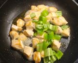 Foto del paso 2 de la receta: Alubias con pollo pim-pam