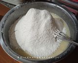 Foto langkah ke 3 dari resep Bolu Pisang Panggang | 1 Telur & Tanpa Mixer.