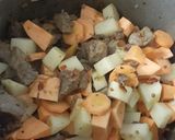 Foto del paso 4 de la receta: Estofado de carne entera