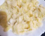 A picture of step 1 of Aloo dahi bara chat.