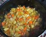 Foto del paso 7 de la receta Sopa crema de verduras y hortalizas al curry amarillo hindú