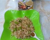 A picture of step 5 of Masala Rice.