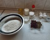 عکس مرحله 1 از دستور کیک کشمشی پسته ای🥧