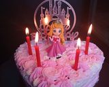 Foto langkah ke 4 dari resep Simple Birthday Cake 🎂.