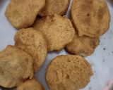 A picture of step 6 of Aloo ke pakode.
