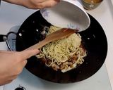 肉絲炒麵的食譜步驟14照片