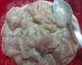 A picture of step 1 of Chicken chilli.