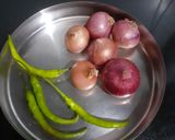 A picture of step 1 of Kanda Pakoda.