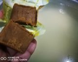 A picture of step 1 of Tuna fish baryani.