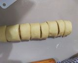 Foto langkah ke 5 dari resep Sourdough Cinnamon Rolls.