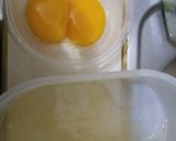 Foto langkah ke 2 dari resep Dadar Telur Selada.