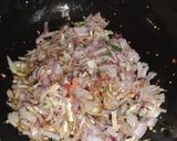 A picture of step 2 of Chinese samosa.