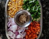 A picture of step 1 of White Sauce Cheezy Veggie MACARONI.