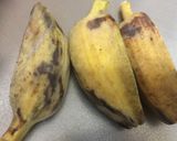 A picture of step 1 of Steamed Banana.