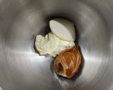 Foto del paso 2 de la receta: 🍰Crema cheesecake de dulce de leche y oreo 🍰 Para relleno / cobertura de tortas 🍰