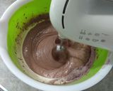 Foto langkah ke 5 dari resep Brownies Kukus Ny Liem.