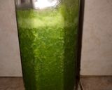 Foto del paso 2 de la receta: Jugo verde riquísimo con espinaca y frutas