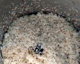 A picture of step 2 of Matka Kulfi.
