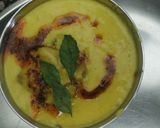 A picture of step 6 of Pyaj pakoda kadhi.