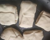 A picture of step 7 of Crispy stuffed flatbread.