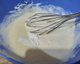 A picture of step 2 of Creamy fruit chat.
