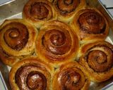 Foto langkah ke 8 dari resep Cinnamon Rolls.