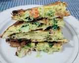 Foto langkah ke 7 dari resep Telur Dadar Sayur Pedas.
