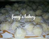 A picture of step 4 of Coconuts laddu.
