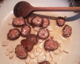 Rakott krumpli kétféle kolbásszal, szalonnával recept fázis 1 fotója