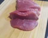 Foto del paso 1 de la receta: Tartar de atún sobre base de guacamole